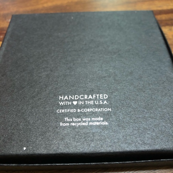 Dogeared 925 Silver One in a Million Necklace - Picture 7 of 8